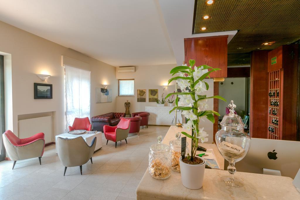 Hotel Mon Repos Sirmione Esterno foto