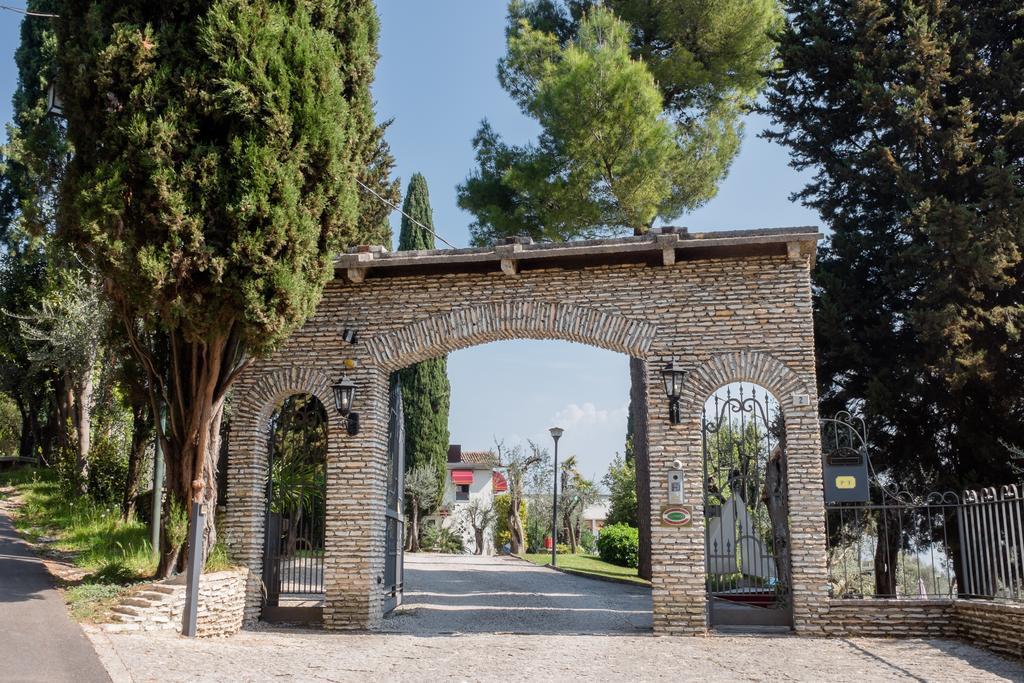 Hotel Mon Repos Sirmione Esterno foto