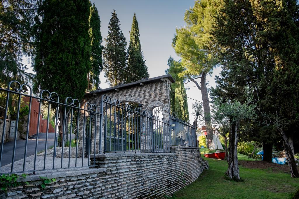 Hotel Mon Repos Sirmione Esterno foto