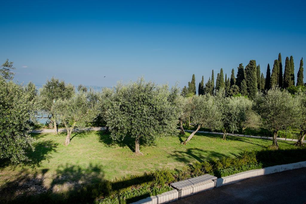 Hotel Mon Repos Sirmione Esterno foto