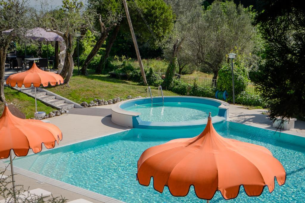 Hotel Mon Repos Sirmione Esterno foto
